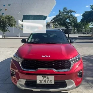 Kia Ninh Bình - Khoảnh khắc giao xe Kia tại khu vực Gia Viễn.